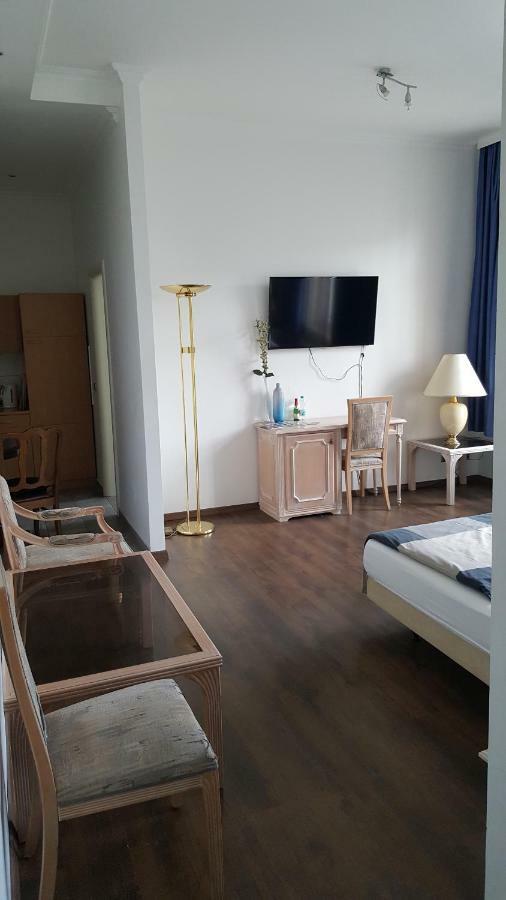 Apartments In Der Jahnallee 20 Waldplatzpalais Λειψία Εξωτερικό φωτογραφία